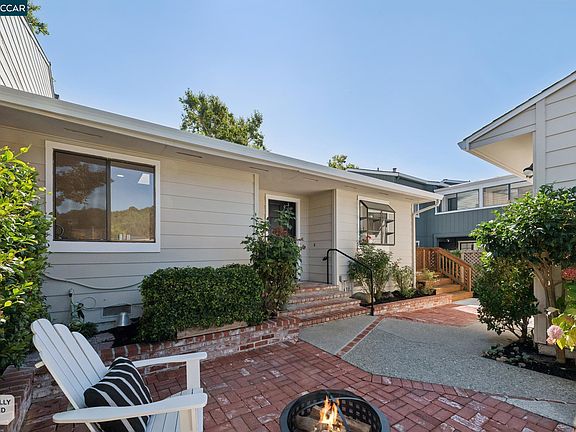 4th image of 115 Cypress Point Way