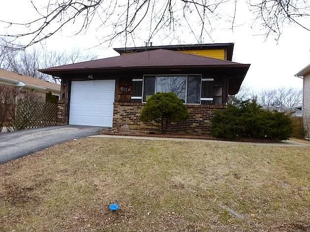 534 Princeton Dr photo 1
