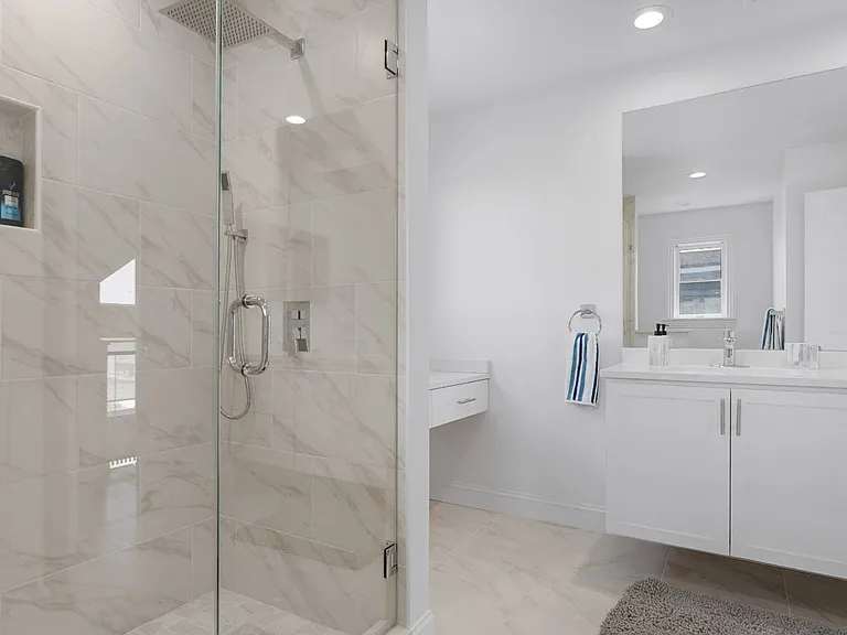 829 Dune Rd — Photo 22