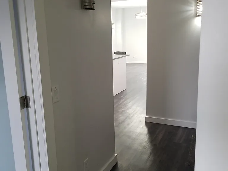 123 N Locust St #407 — Photo 12