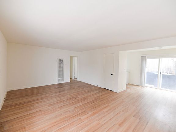 3rd image of 241 Avenida Pelayo #2