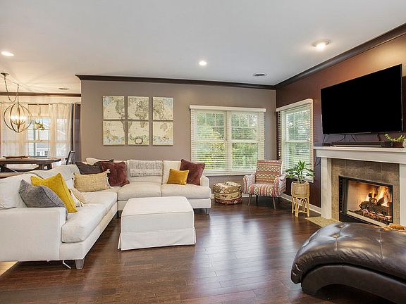 4th image of 5341 Prairie Home Drive #6