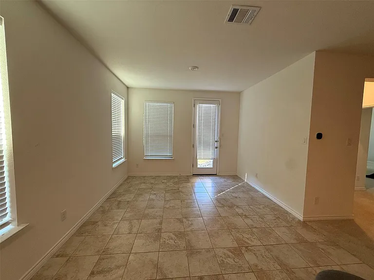 8089 Rabbit Dr — Photo 17