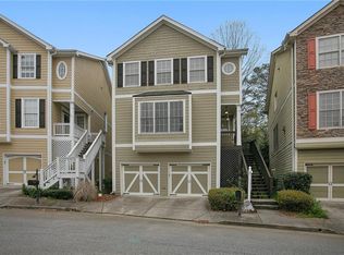2261 Parkview Ct NW, Atlanta, GA 30318