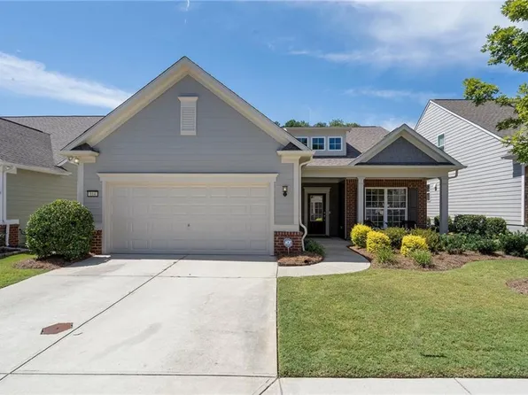 114 Wood Hollow Dr, Woodstock, GA 30188