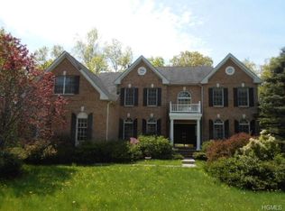 7 Red Oak Ln, Cortlandt Manor, NY 10567