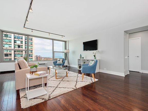 4th image of 3600 N Lake Shore Dr APT 2202