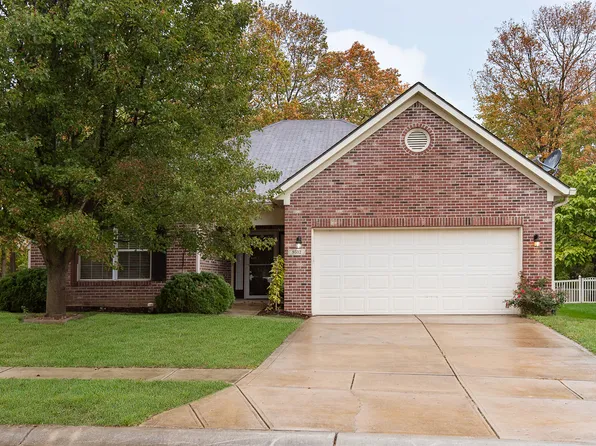 9532 Woodsong Ln, Indianapolis, IN 46229