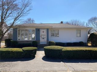 54 Rhode Island St, Cranston, RI 02920