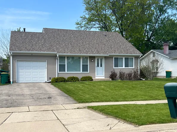 10 Amherst Ct, Buffalo Grove, IL 60089