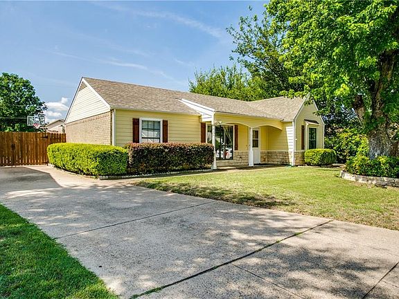2nd image of 3814 Coronet Ln