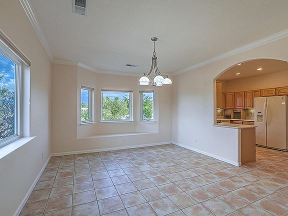 5th image of 9672 Asbury Ln NW