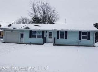 1611 9th St, Fulton, IL 61252