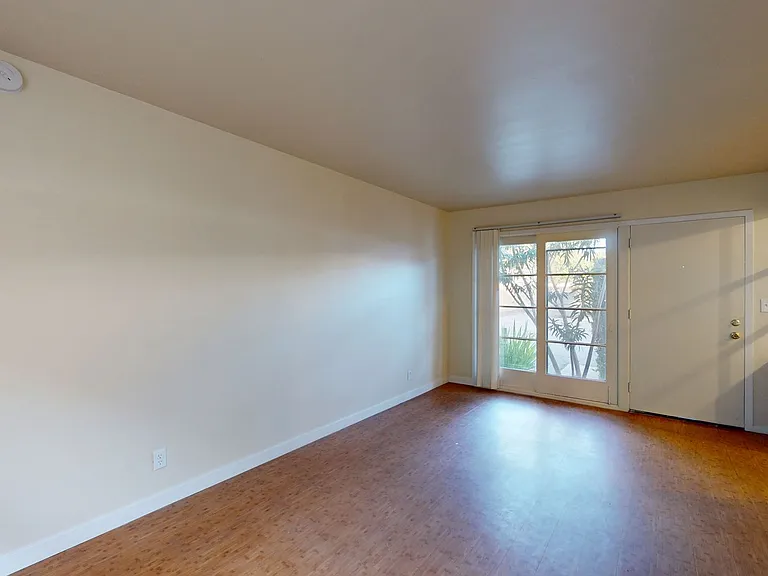 427LOS — Photo 5