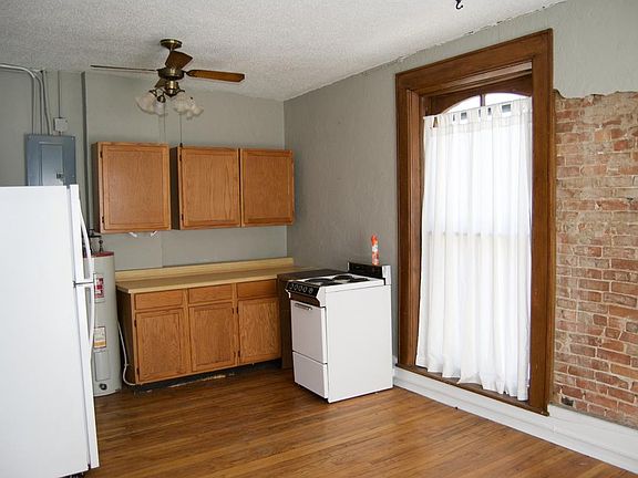 Main room and kitchen