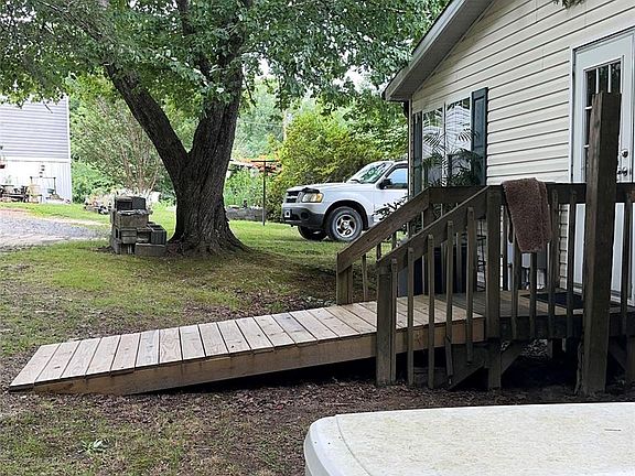 2nd image of 294 E Lester Ln
