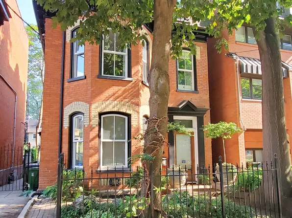 47 Gloucester St, Toronto, ON M4Y 1L8