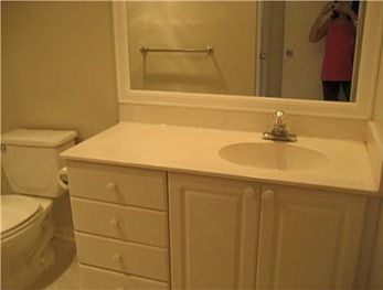 5th image of 19390 Collins Ave APT 1517