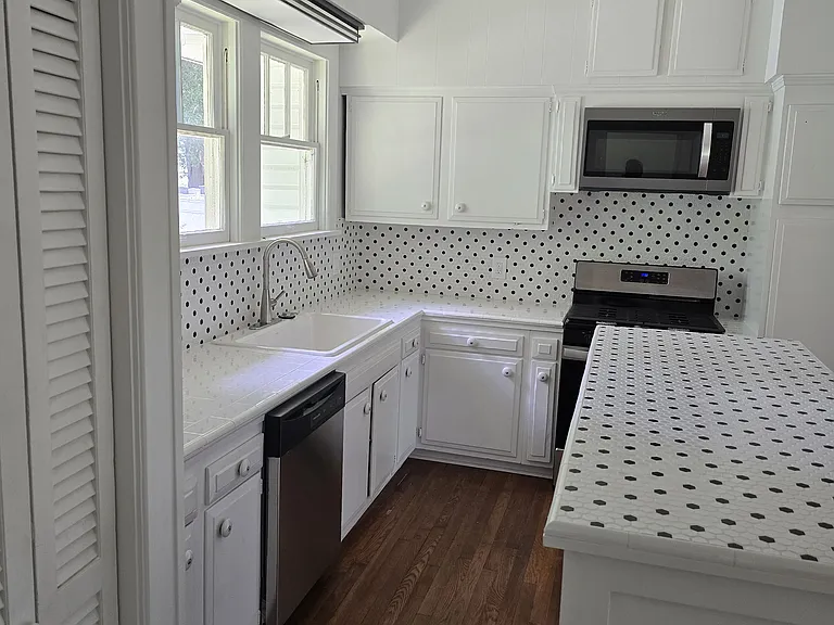 136 Egypt Rd — Photo 12