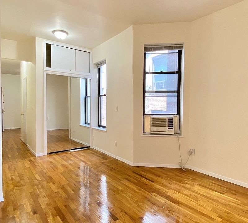 2nd image of 139 2nd Ave APT 16