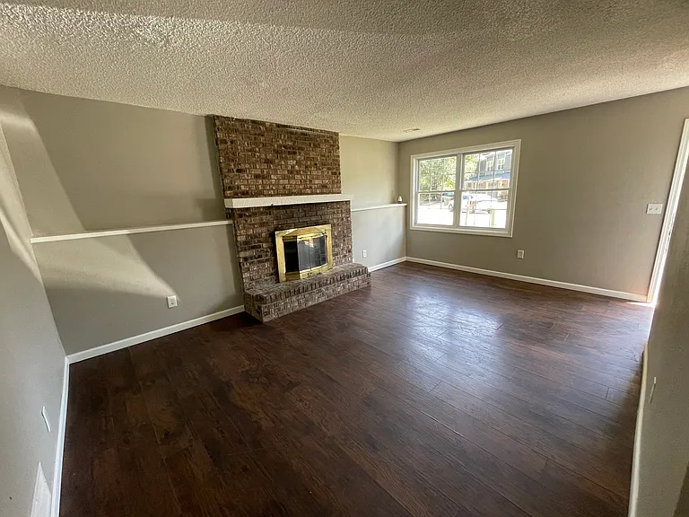 14108 Merrywood Cir — Photo 2