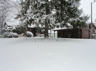 3300 N Lakeside Dr, Sanford, MI 48657