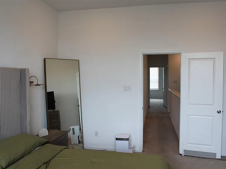 4203 Champlain Way — Photo 19