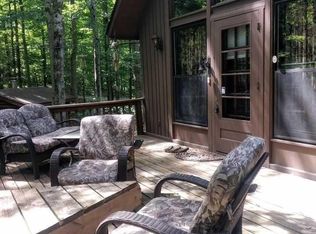 1128 Ranger Trl, Pocono Lake, PA 18347