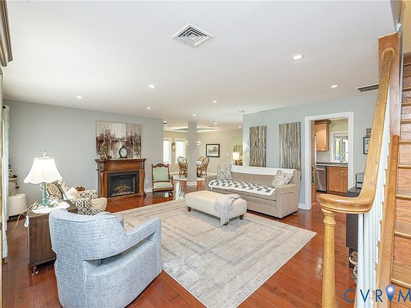 5th image of 1303 Elon Rd