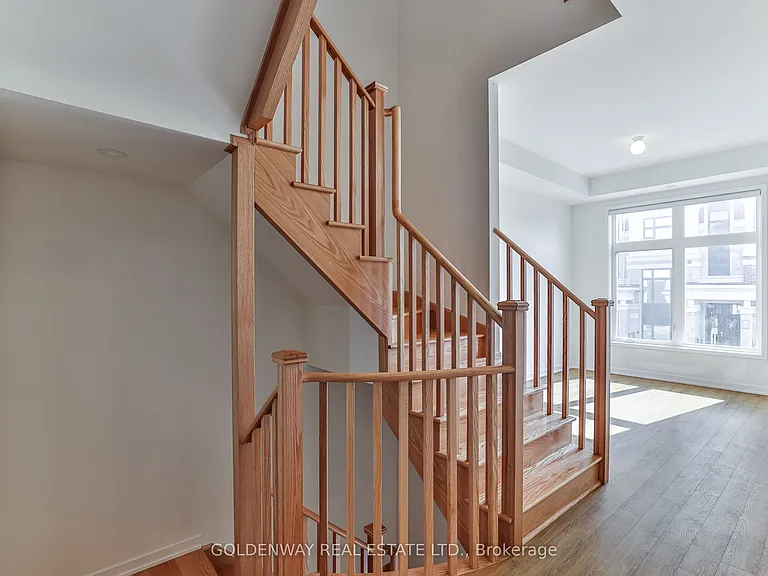 31 Wuhan Ln — Photo 12