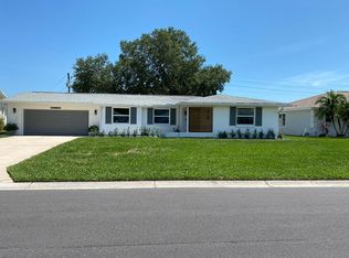 363 Sunnyside Dr, Venice, FL 34293