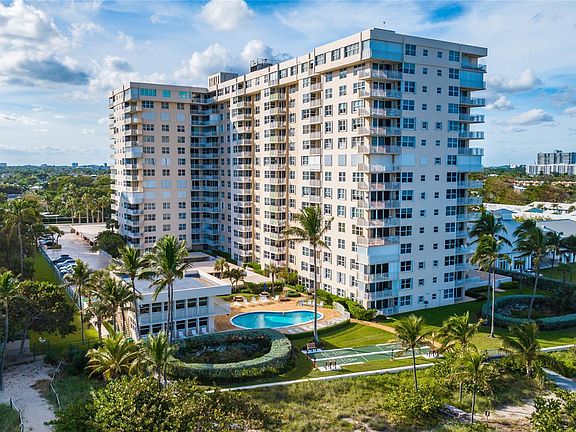 5th image of 5200 N Ocean Blvd APT 312B