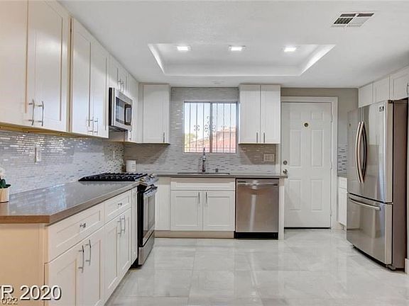 4th image of 1276 E Hacienda Ave #A