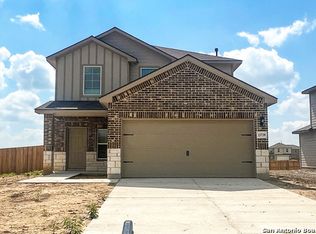 15739 Clove Spice Way, Von Ormy, TX 78073