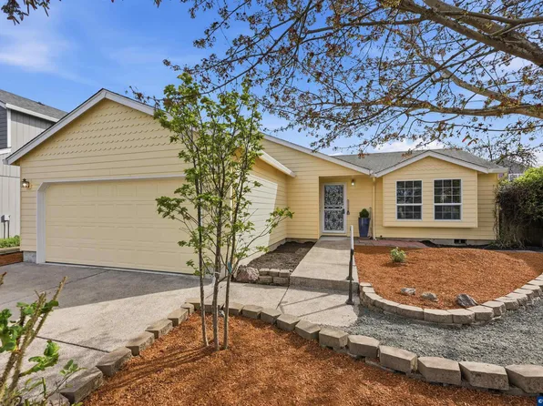 3086 23rd Ave SE, Albany, OR 97322