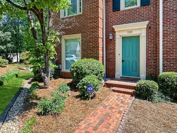 1225 Whitlock Ridge Dr SW, Marietta, GA 30064