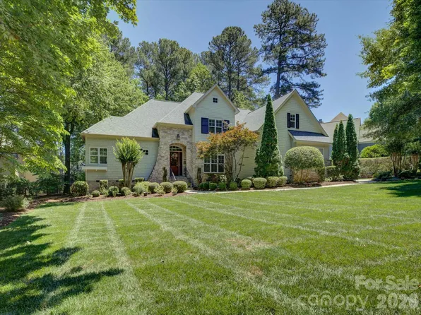 3912 Lake Spring Cove Ct, Denver, NC 28037
