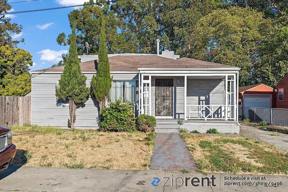 622 Catron Dr photo 1