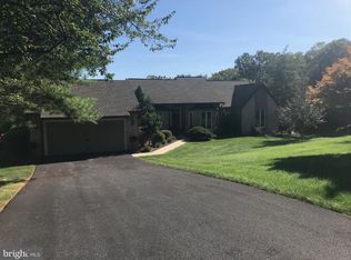 515 Arrowhead Trl, Sinking Spring, PA 19608
