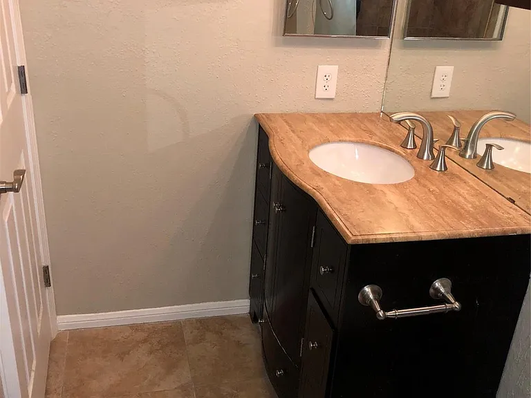 2507 Montrose Blvd #5 — Photo 22