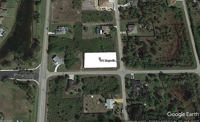 2nd image of 701 Magnolia Ave