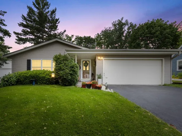 10526 West Spring Green ROAD, Greenfield, WI 53228