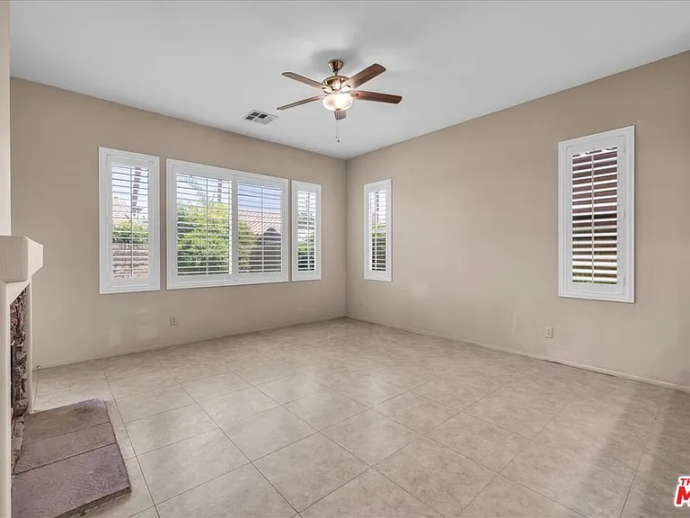 40808 Eastwood Ln — Photo 16