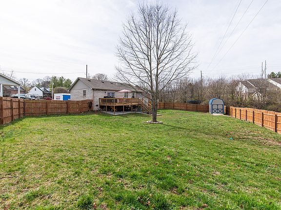 3rd image of 245 Brookside Dr