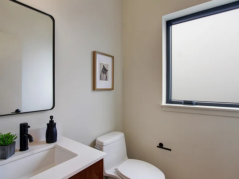 3816B 36th Ave W — Photo 2