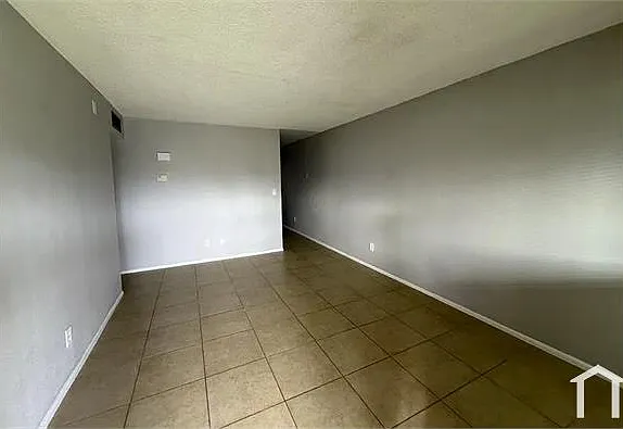 2 bed, 815 sqft, $1,450 — Photo 3