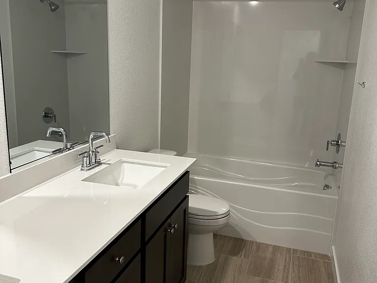 Secondary bath room 3