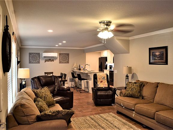 Open living & dining