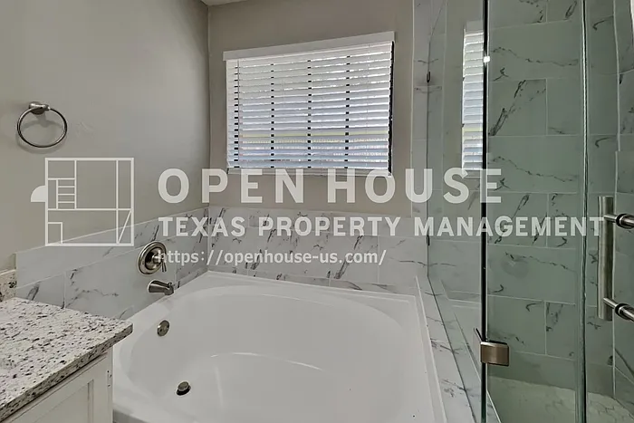 5102 Dobbin Springs Ln — Photo 11