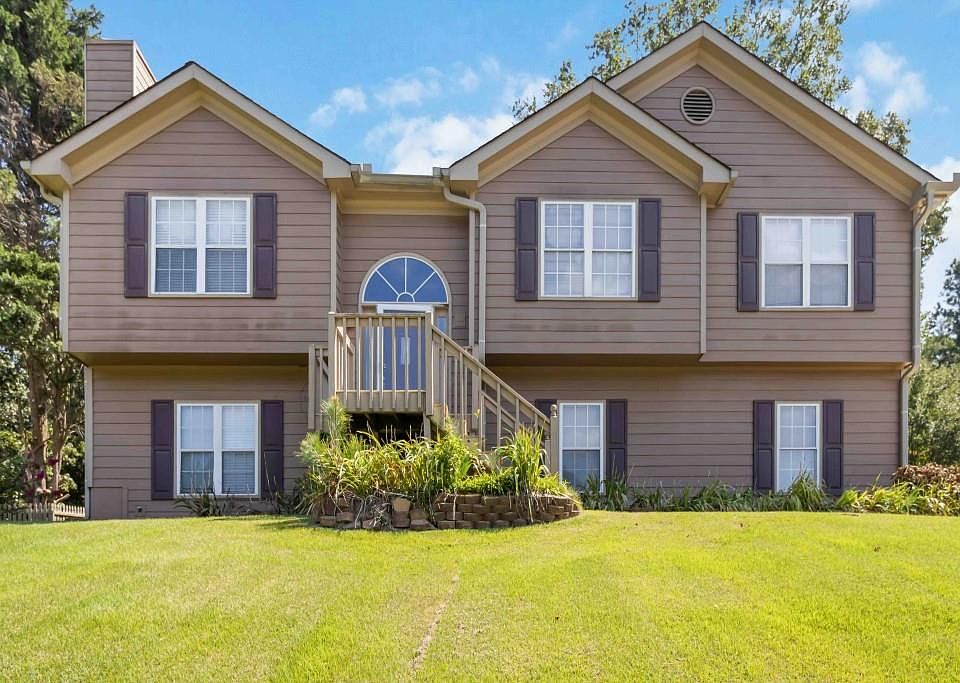 1st image of 1755 Stoney Creek Cir